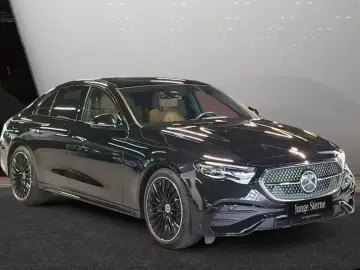 Mercedes-Benz E 200 AMG Premium PANO NIGHT SUPERSCREEN 360