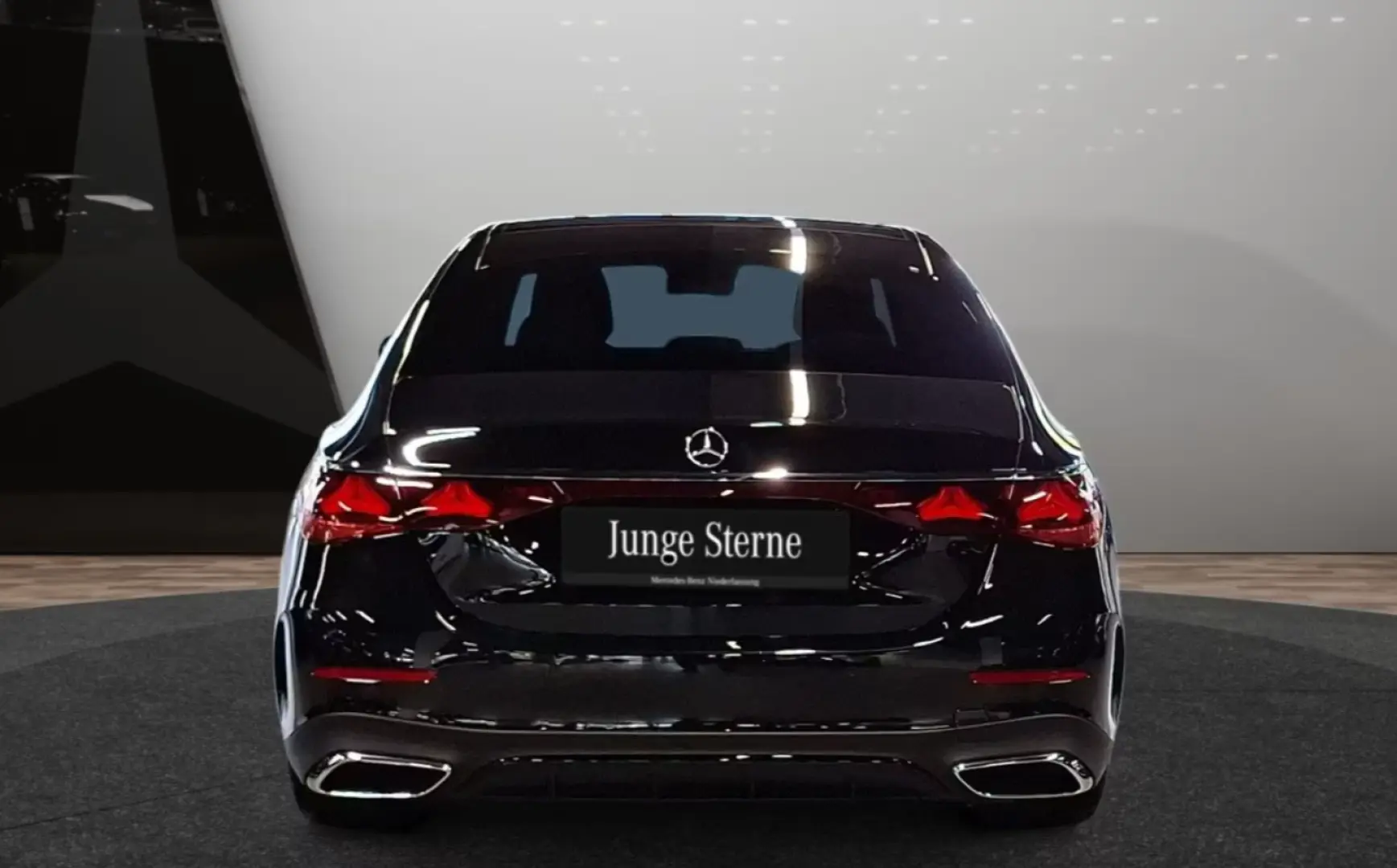 Mercedes-Benz E 200 AMG Premium PANO NIGHT SUPERSCREEN 360