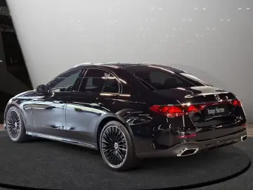 Mercedes-Benz E 200 AMG Premium PANO NIGHT SUPERSCREEN 360