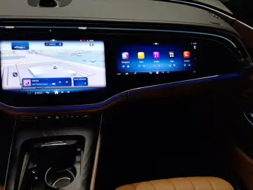 Mercedes-Benz E 200 AMG Premium PANO NIGHT SUPERSCREEN 360