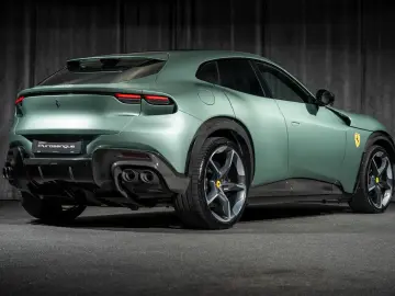 Purosangue V12  Ferrari NORWAY  LOADED