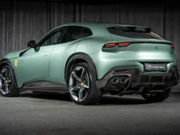 Purosangue V12  Ferrari NORWAY  LOADED