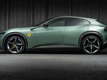 Purosangue V12  Ferrari NORWAY  LOADED