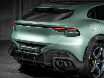 Purosangue V12  Ferrari NORWAY  LOADED