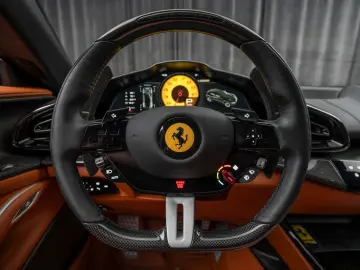 Purosangue V12  Ferrari NORWAY  LOADED