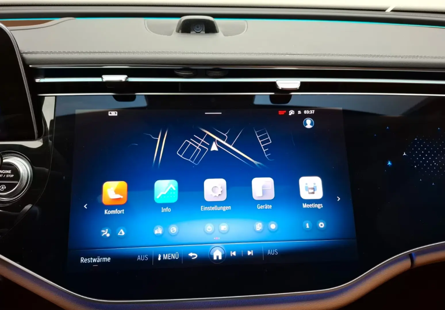 Mercedes-Benz E 200  AMG Premium  Superscreen