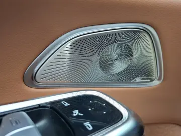 Mercedes-Benz E 200  AMG Premium  Superscreen