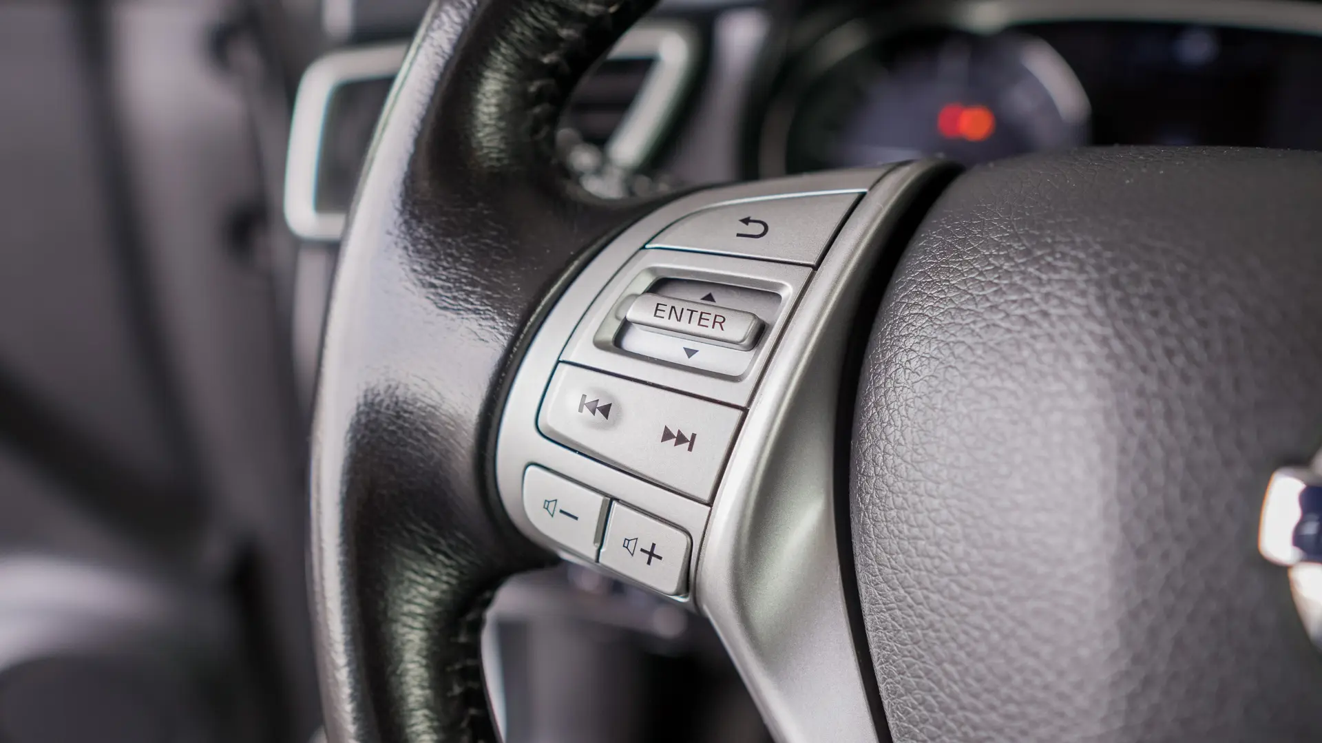 Nissan XTrail 1.6 diesel Tekna