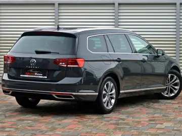 Volkswagen Passat 2021