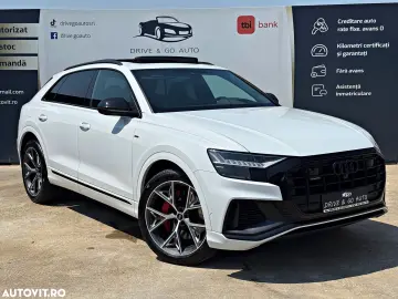 AUDI Q8 60 TFSI E S-LINE