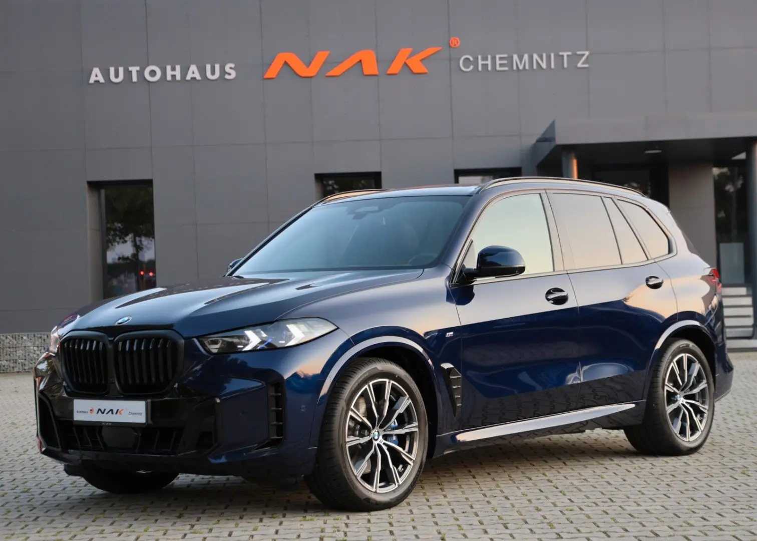 X5 30d xDrive M Sport SoftClose Luft Iconic-Glow