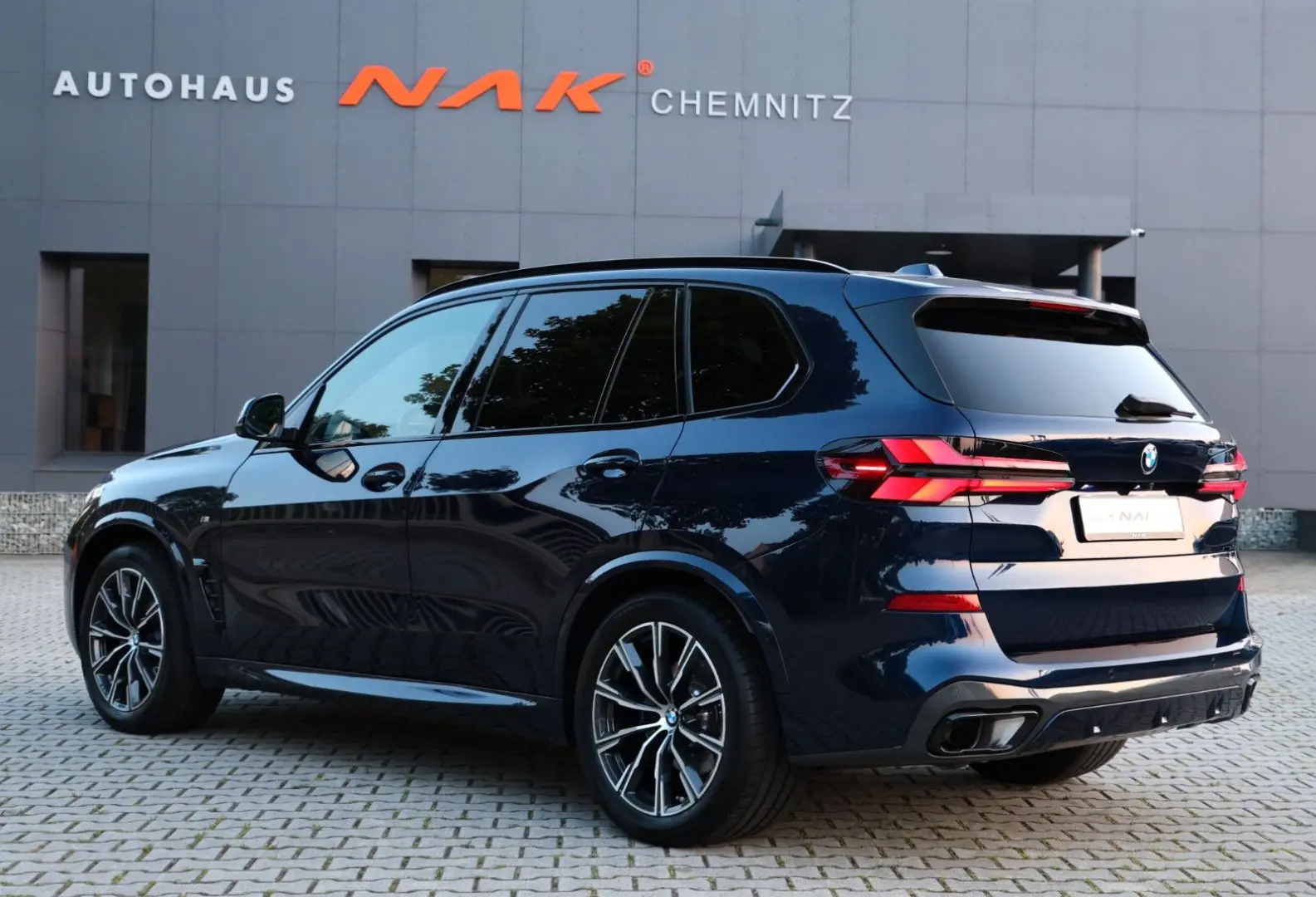 X5 30d xDrive M Sport SoftClose Luft Iconic-Glow