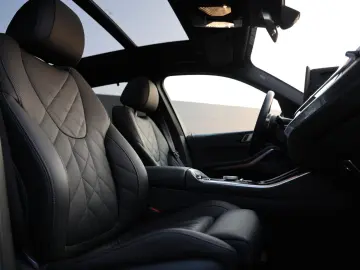 X5 30d xDrive M Sport SoftClose Luft Iconic-Glow