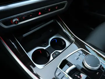 X5 30d xDrive M Sport SoftClose Luft Iconic-Glow