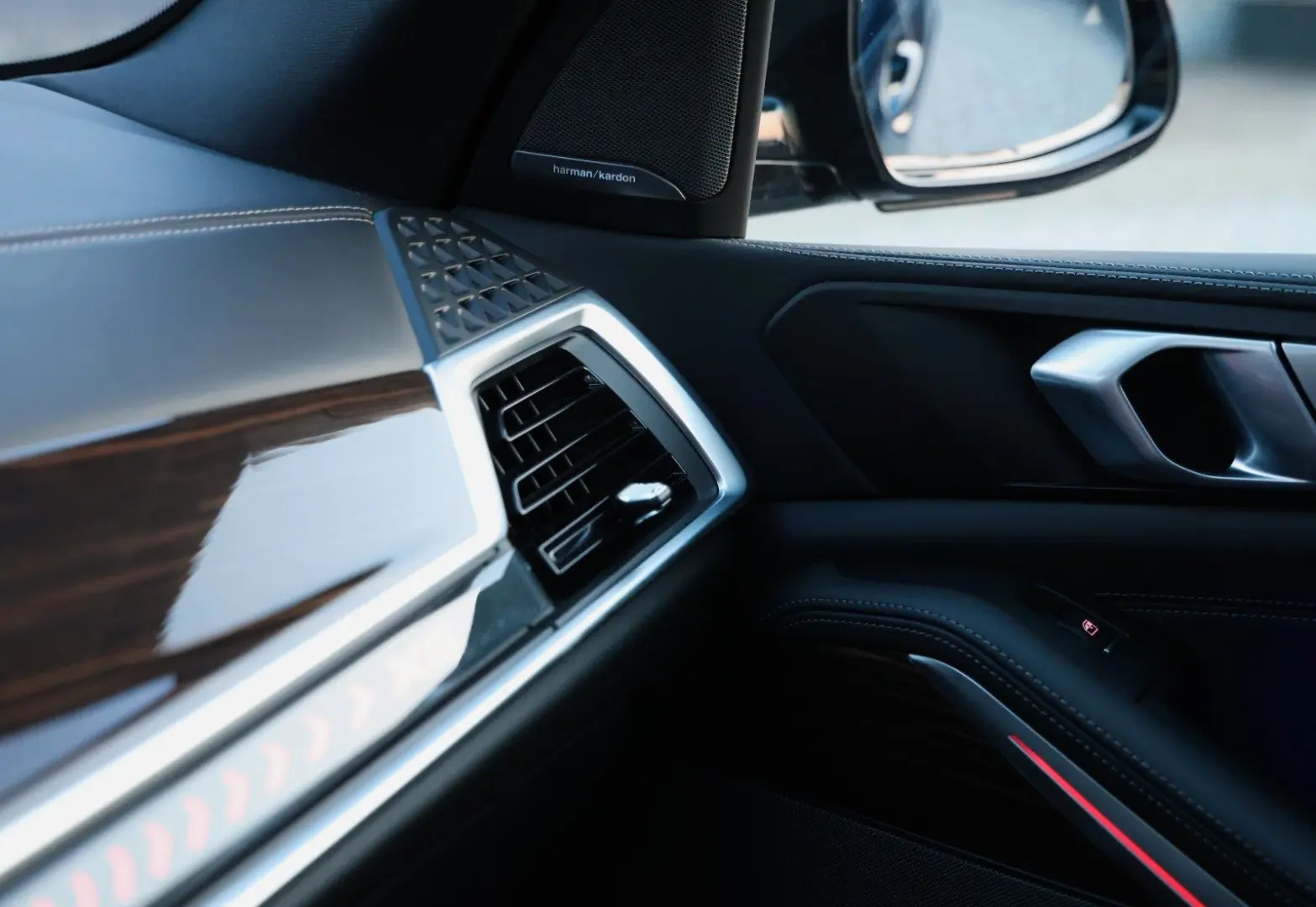 X5 30d xDrive M Sport SoftClose Luft Iconic-Glow