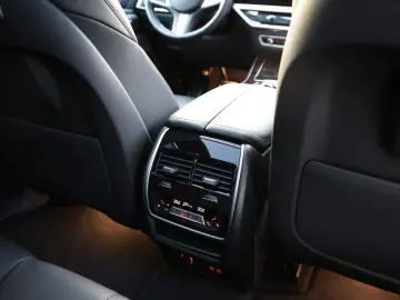 X5 30d xDrive M Sport SoftClose Luft Iconic-Glow