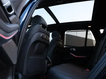 X5 30d xDrive M Sport SoftClose Luft Iconic-Glow