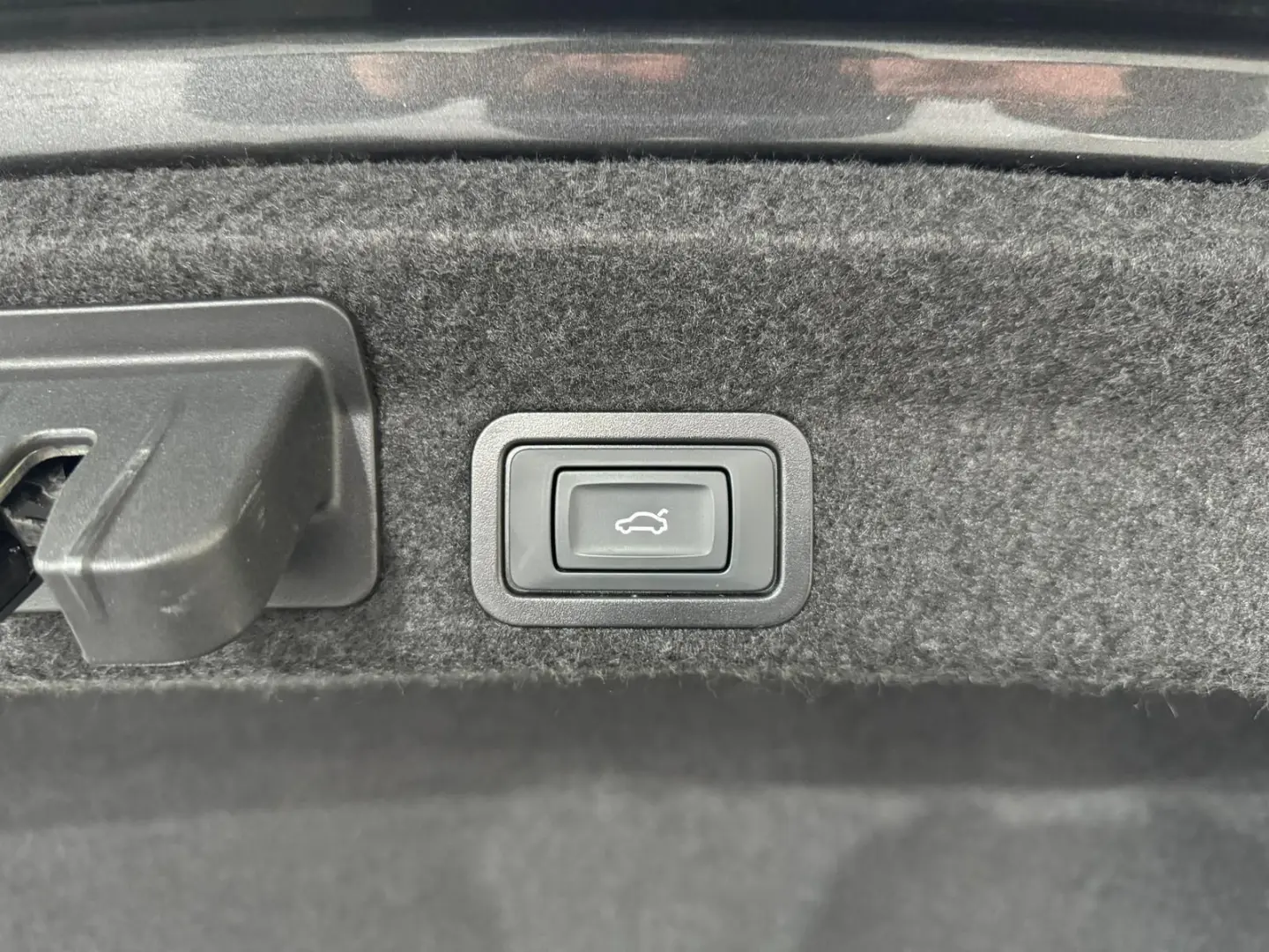 A6 50TFSI-E qu. S-Tronic 3xS-LINE KAMERA AHK HUD