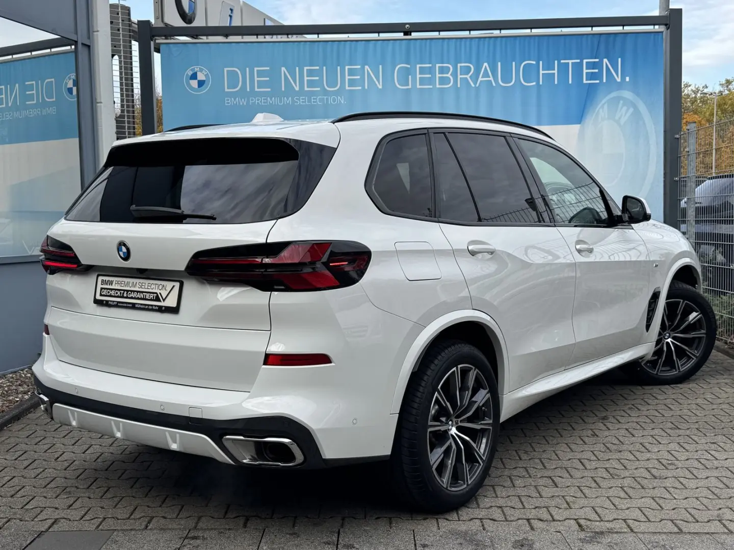 X5 xDrive30d M Sport AHK PANO 2-Achs-Luft 7-Sitz