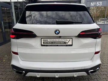 X5 xDrive30d M Sport AHK PANO 2-Achs-Luft 7-Sitz
