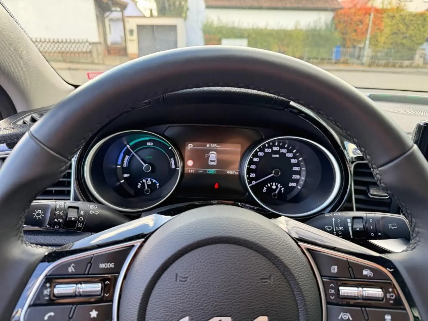 Xceed 1.6 PHEV Spirit Navi TechnoP   M&S Räder