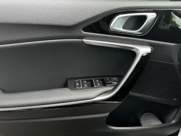 XCeed 1.5T-GDI BLACKXDITION  LED#ACC#SPUR#SHZ#LH