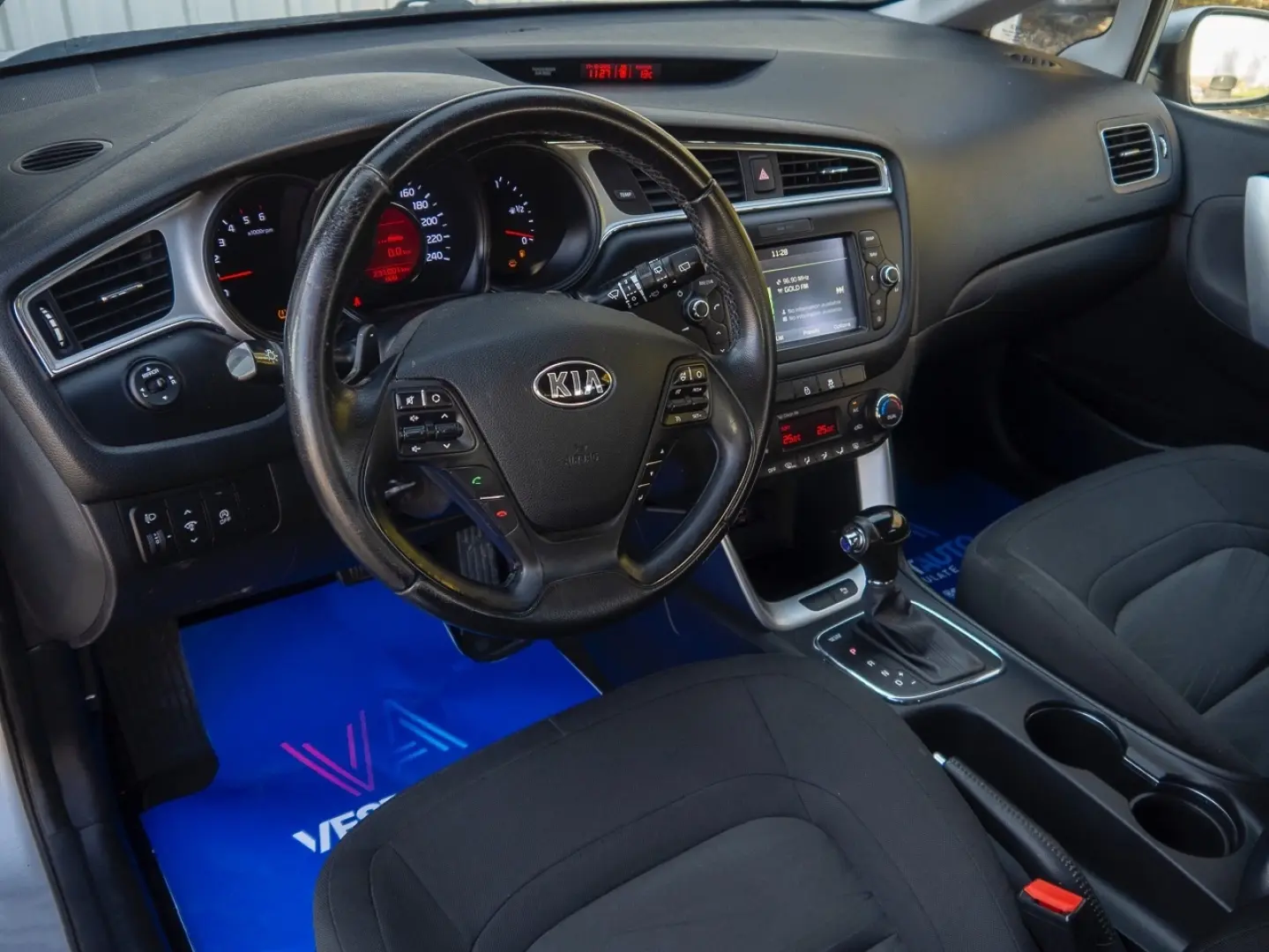 Kia C'eed Automata Camera Bluetooth