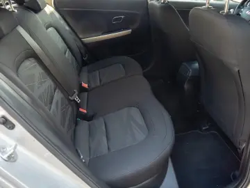 Kia C'eed Automata Camera Bluetooth