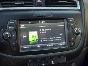 Kia C'eed Automata Camera Bluetooth