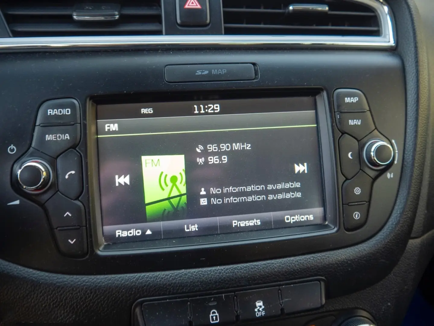 Kia C'eed Automata Camera Bluetooth