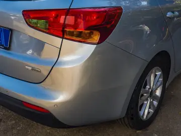 Kia C'eed Automata Camera Bluetooth