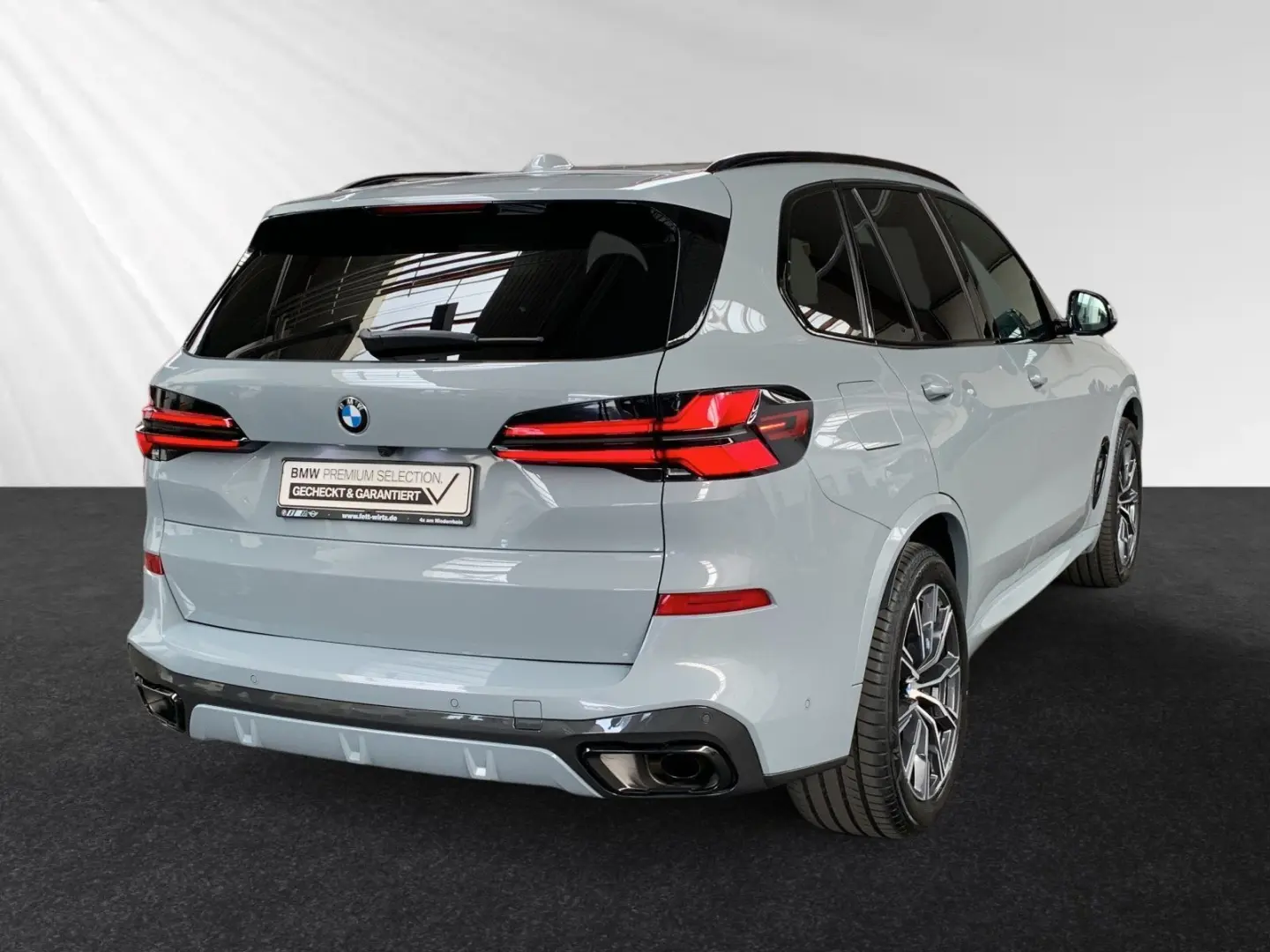X5 xDrive30d  € 1.190 Zubehörbonus M Sport Pro