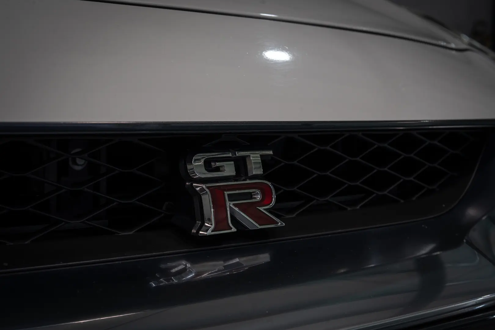 Nissan GT-R BLACK Edition – 2018   700 HP Godzilla   Carbon