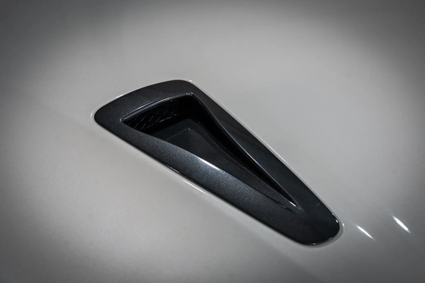 Nissan GT-R BLACK Edition – 2018   700 HP Godzilla   Carbon