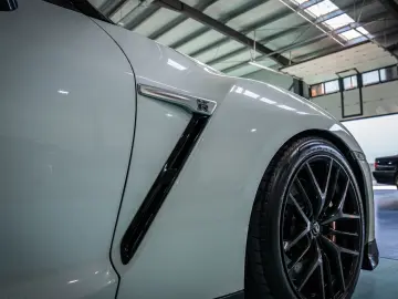 Nissan GT-R BLACK Edition – 2018   700 HP Godzilla   Carbon