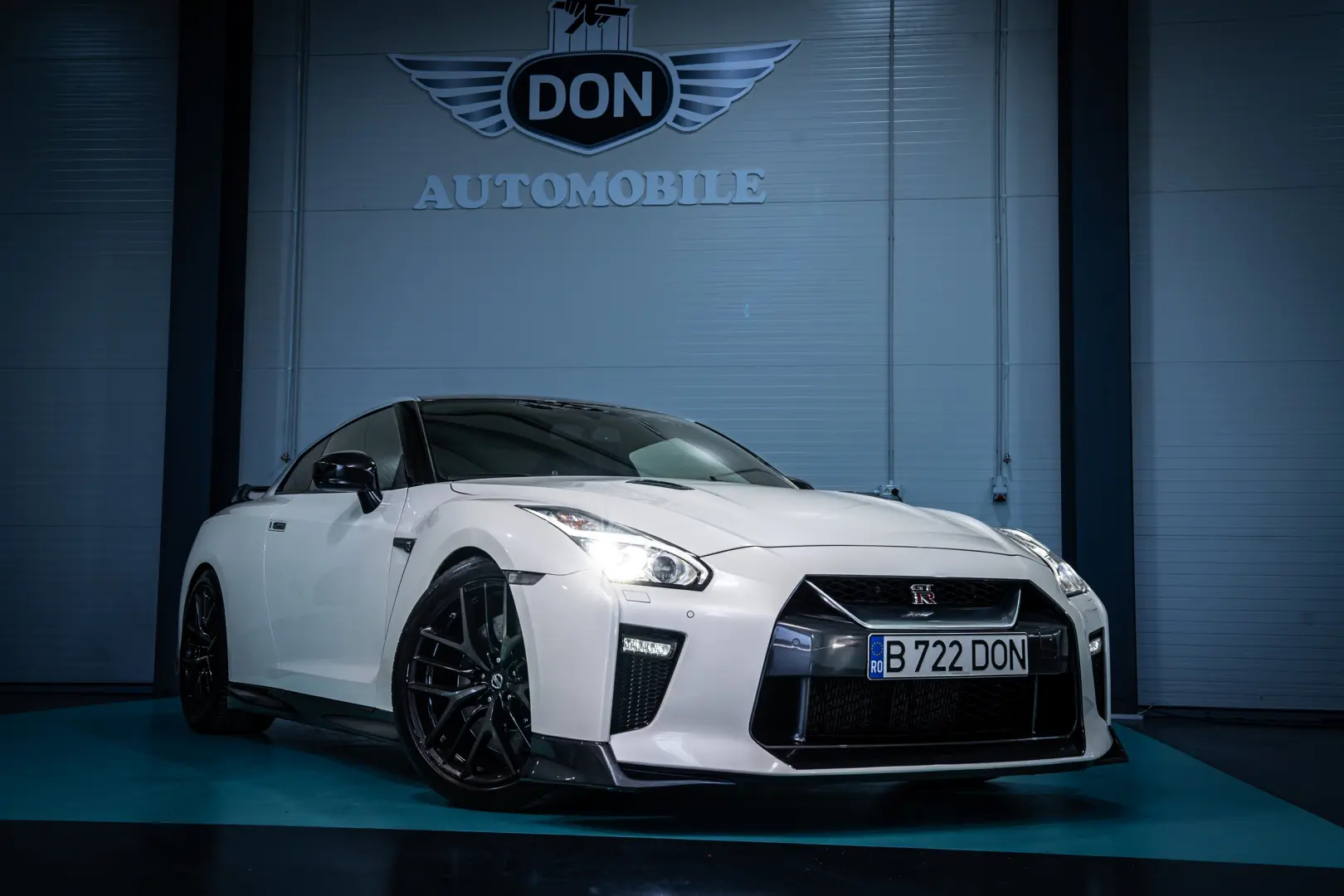 Nissan GT-R BLACK Edition – 2018   700 HP Godzilla   Carbon