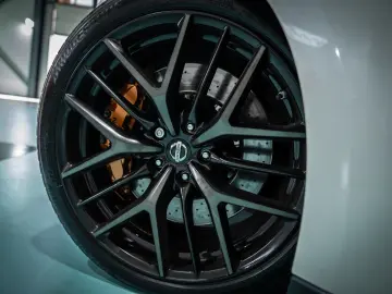 Nissan GT-R BLACK Edition – 2018   700 HP Godzilla   Carbon