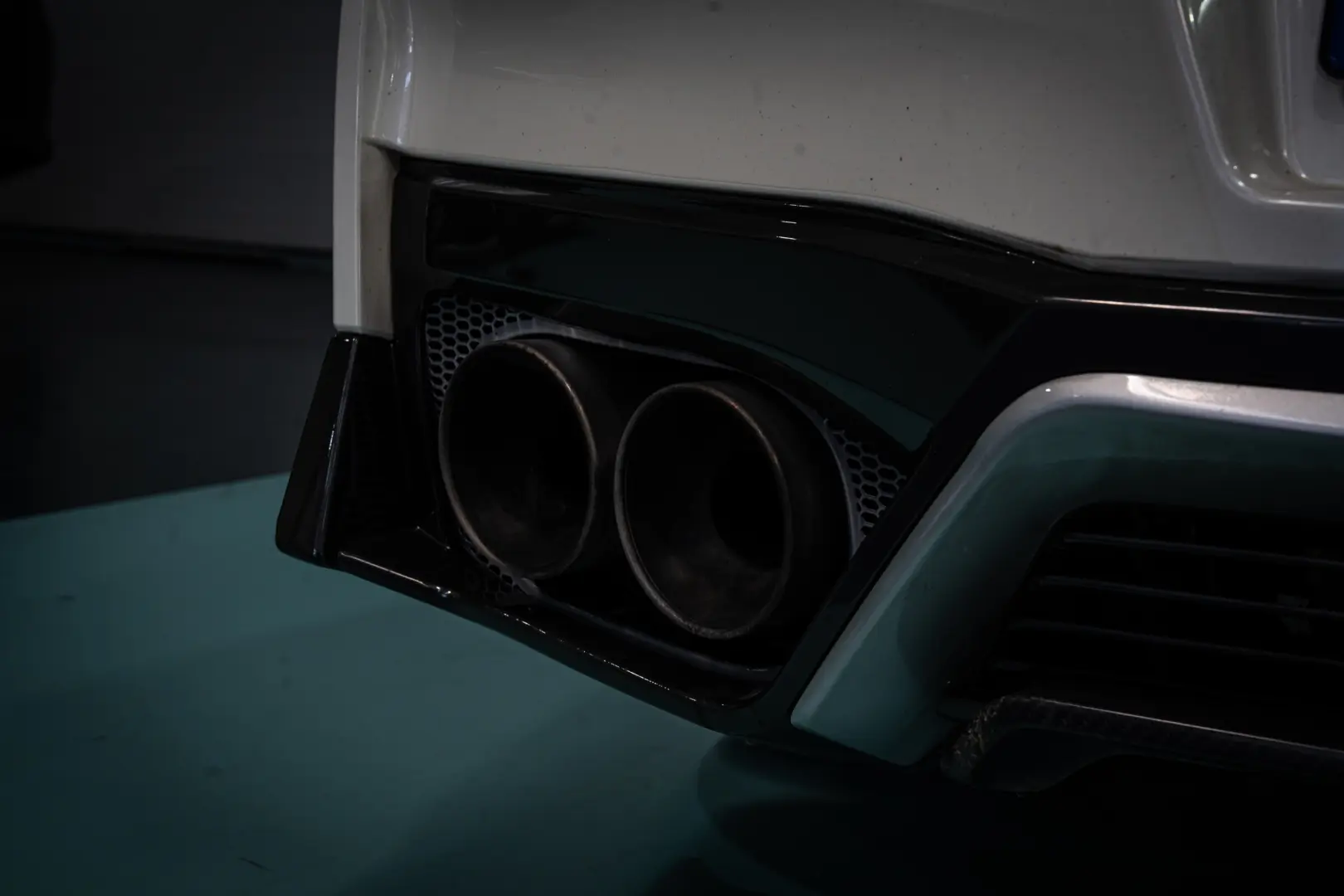 Nissan GT-R BLACK Edition – 2018   700 HP Godzilla   Carbon