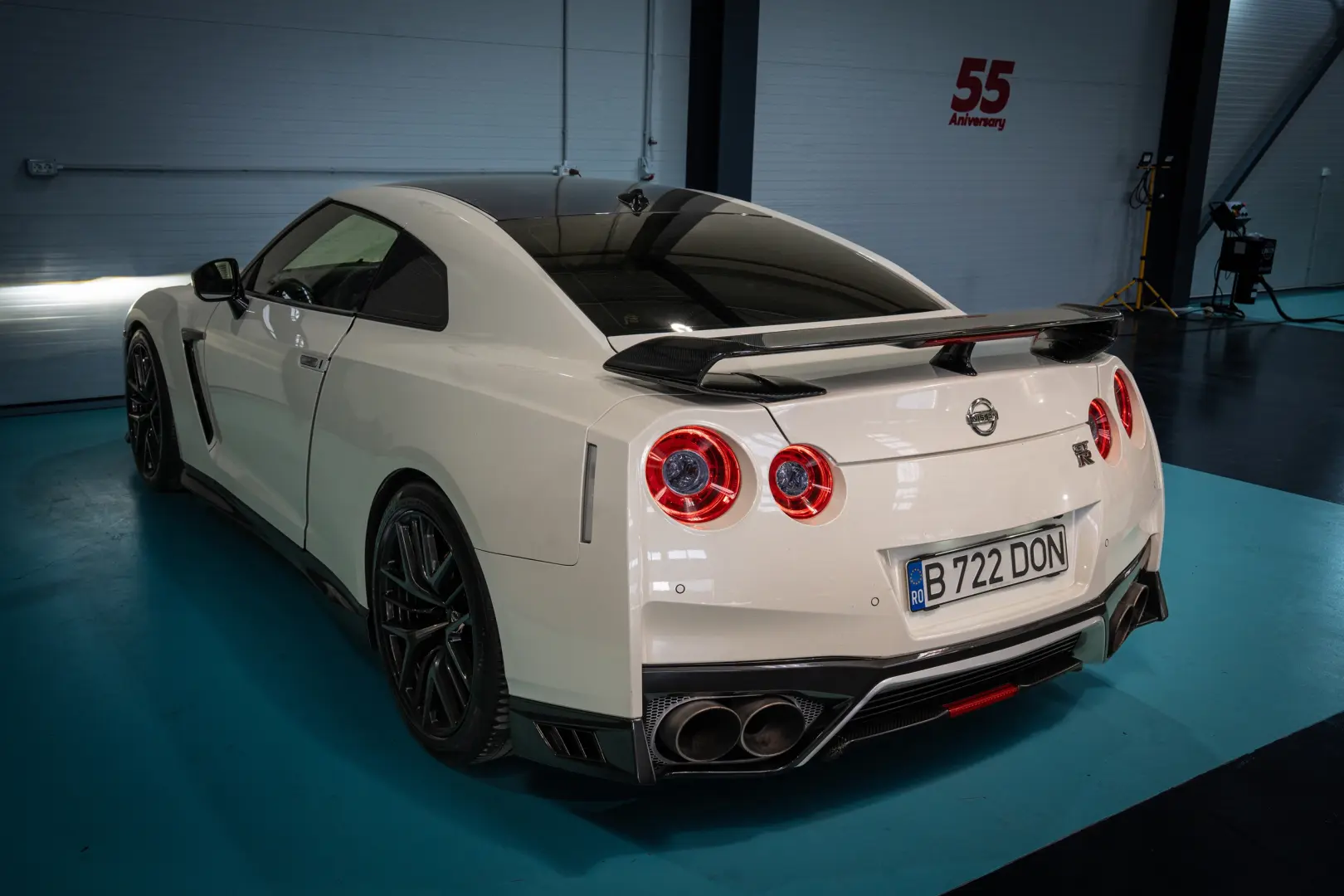 Nissan GT-R BLACK Edition – 2018   700 HP Godzilla   Carbon