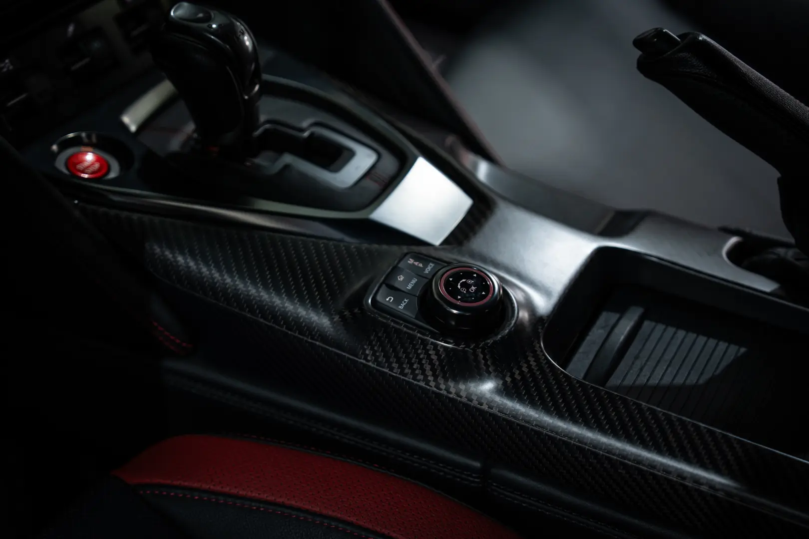 Nissan GT-R BLACK Edition – 2018   700 HP Godzilla   Carbon