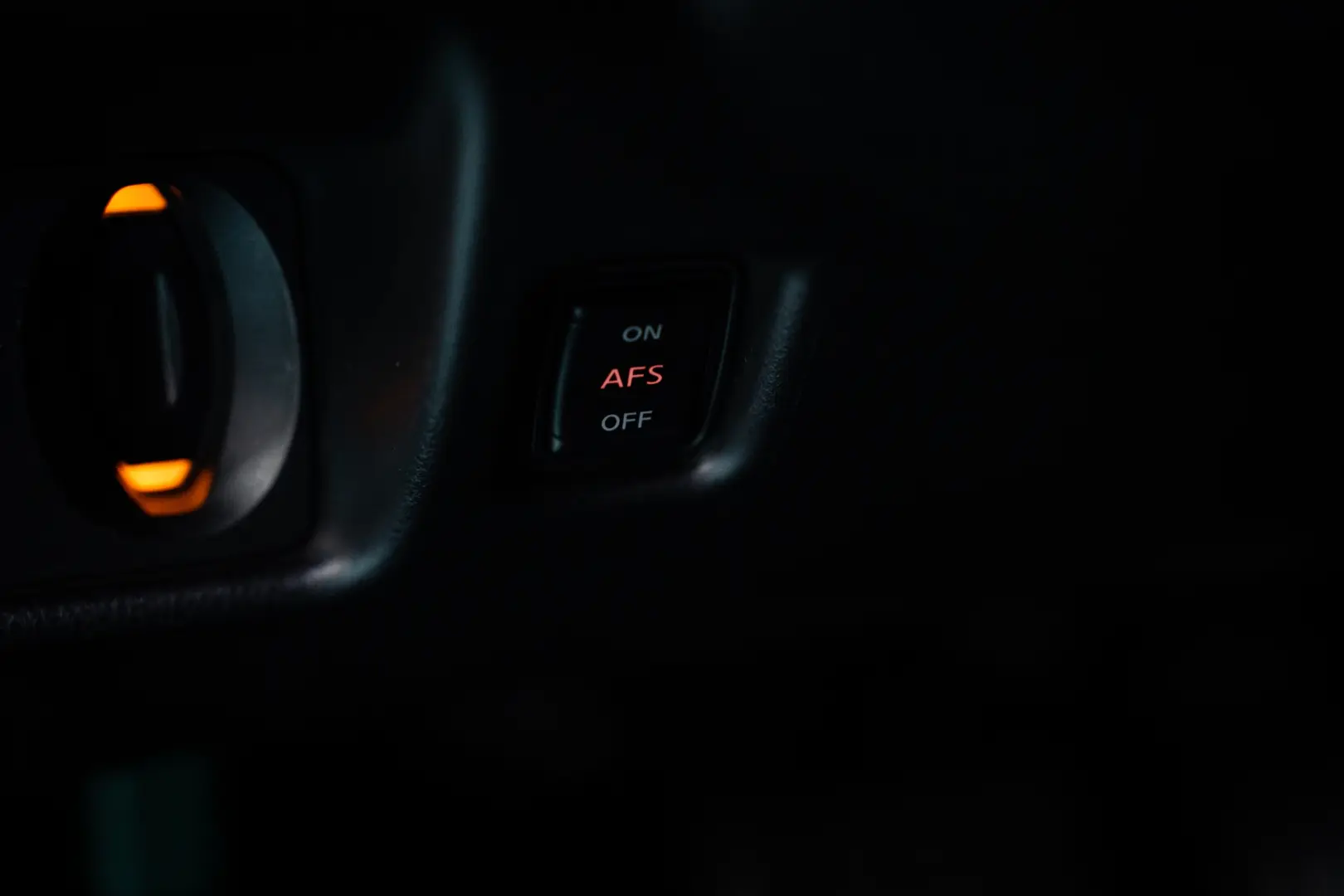 Nissan GT-R BLACK Edition – 2018   700 HP Godzilla   Carbon