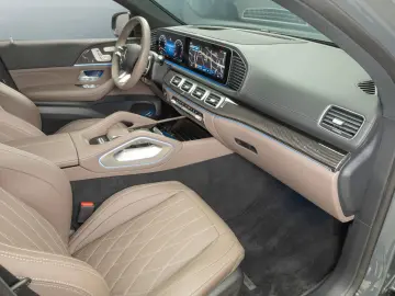 Mercedes-Benz GLE 63S 4M Coupe Distro Panorama HUD