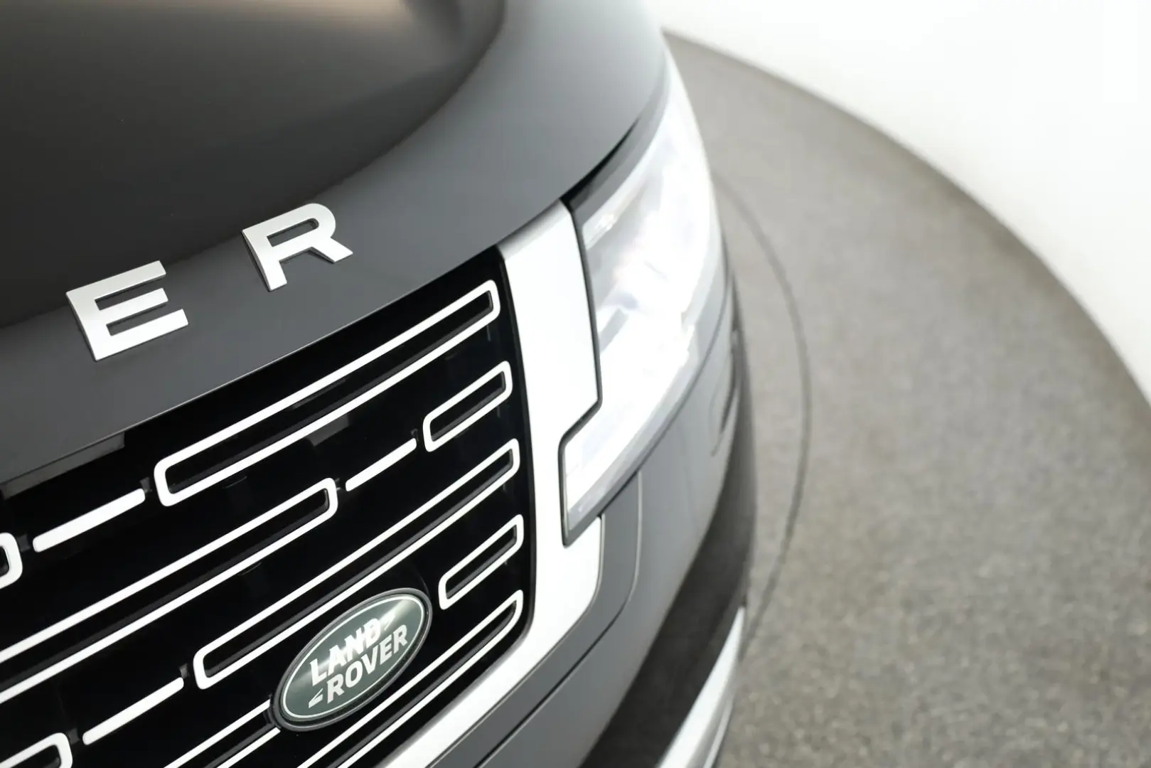 Range Rover D350 Autobiography LWB