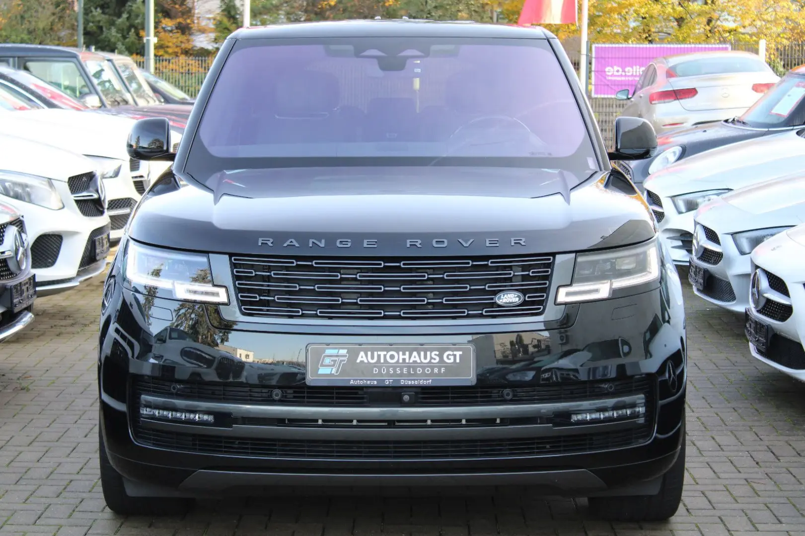 Range Rover P530 Autobiography