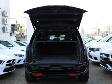 Range Rover P530 Autobiography