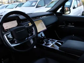 Range Rover P530 Autobiography