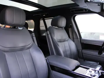 Range Rover P530 Autobiography