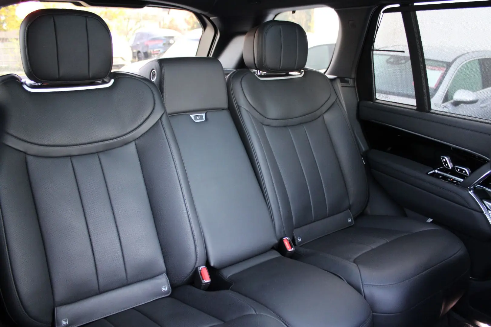 Range Rover P530 Autobiography