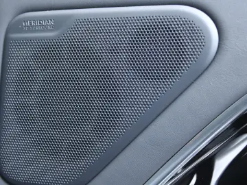 Range Rover P530 Autobiography