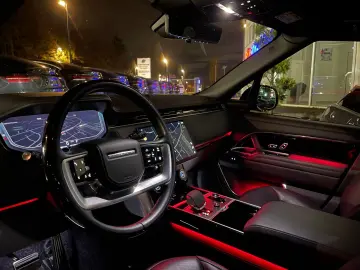 Range Rover P530 Autobiography